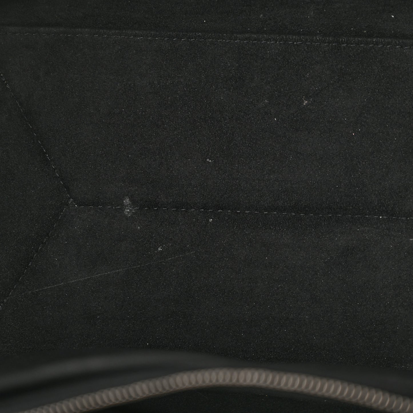 Calfskin Lockme Cabas Black