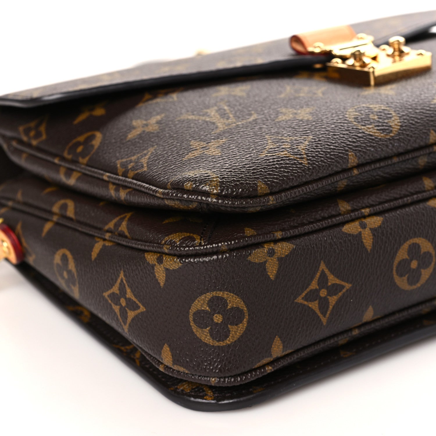 Louis Vuitton Monogram Pochette Metis 8 of 9