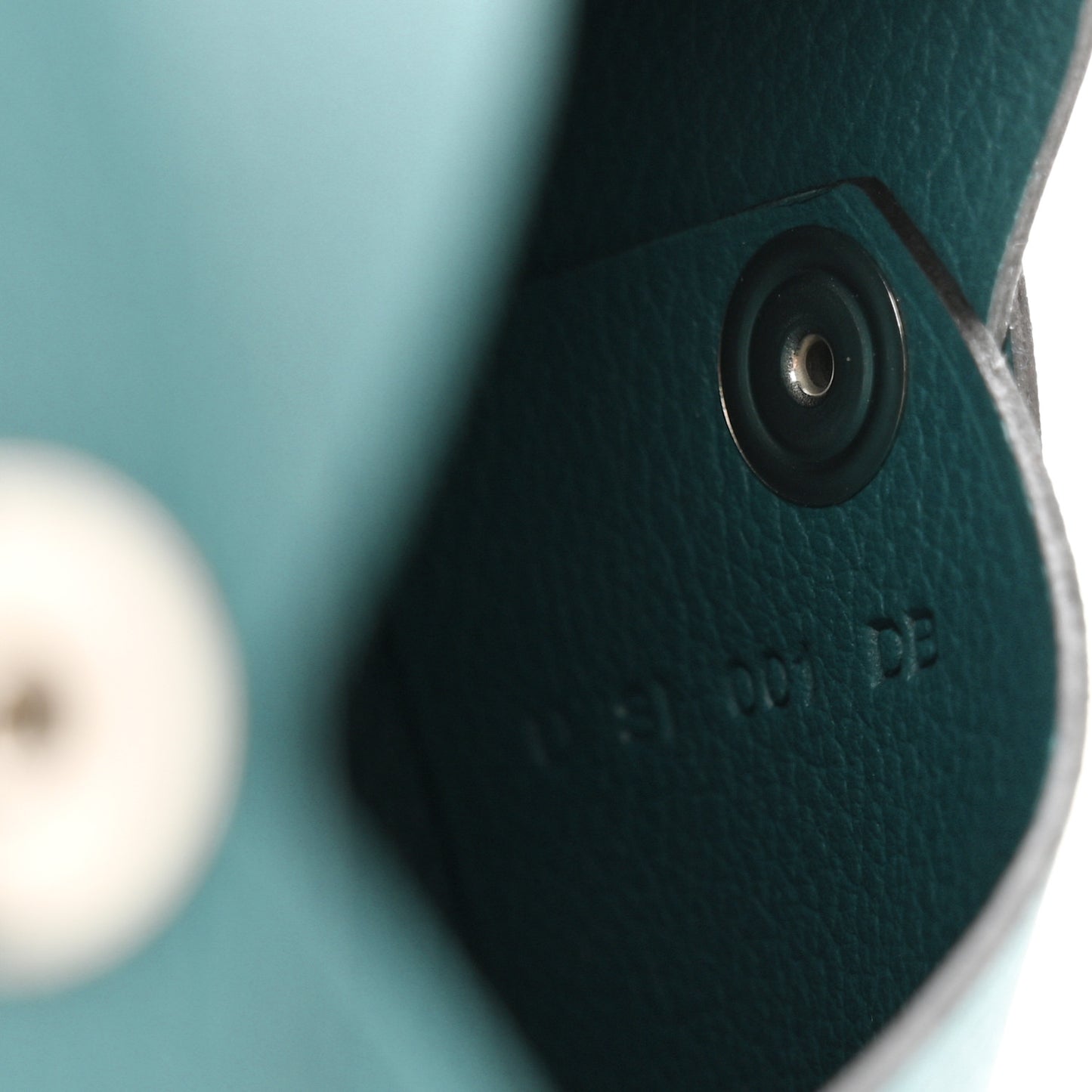 Chevre Mysore Calvi Card Case Vert Bosphore