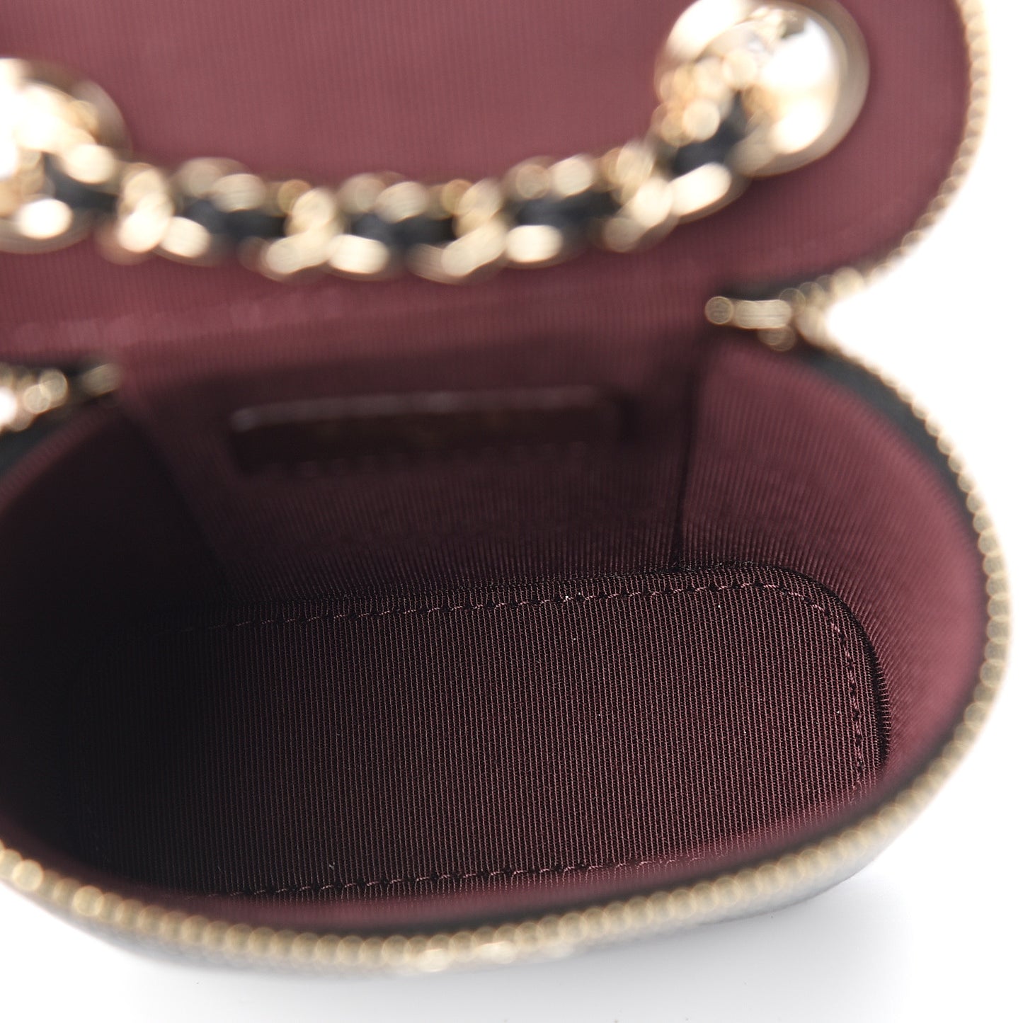 Caviar Quilted Small Vertical Coco Beauty Vanity Case With Chain Black