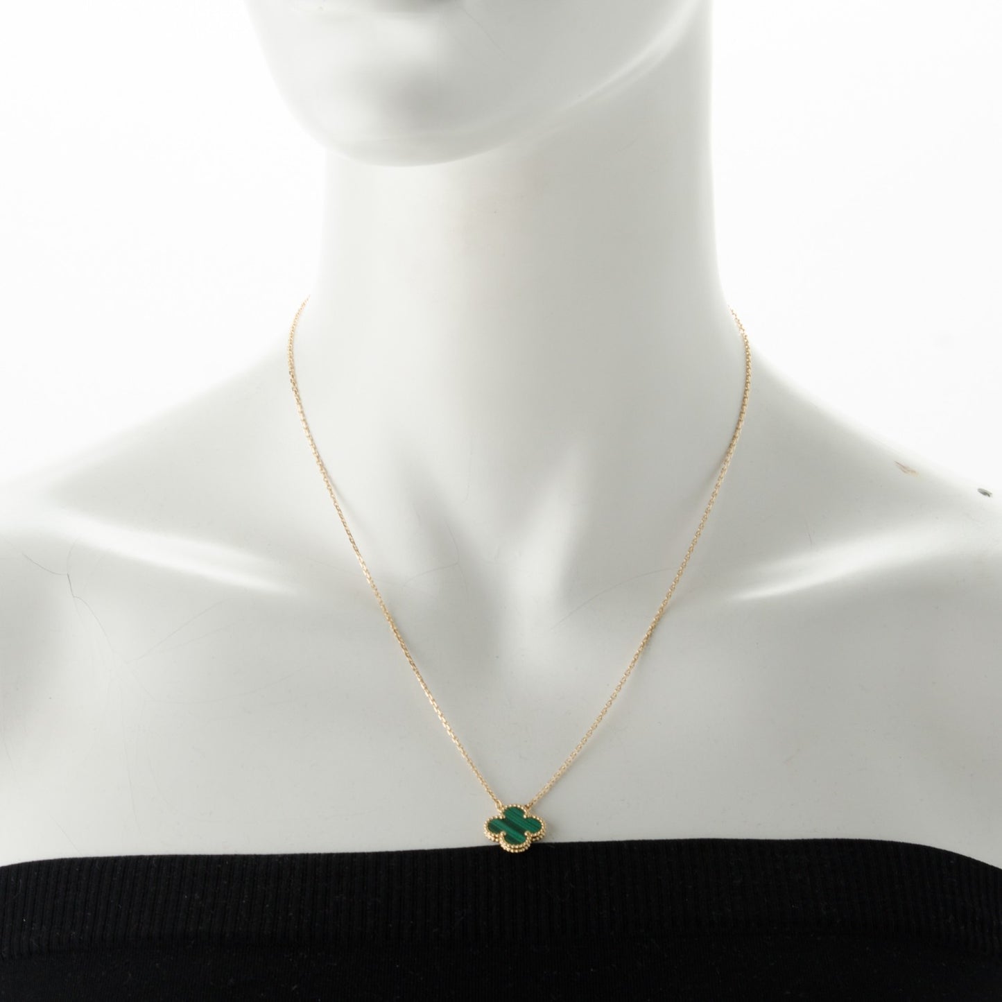 18K Yellow Gold Malachite Vintage Alhambra Pendant Necklace