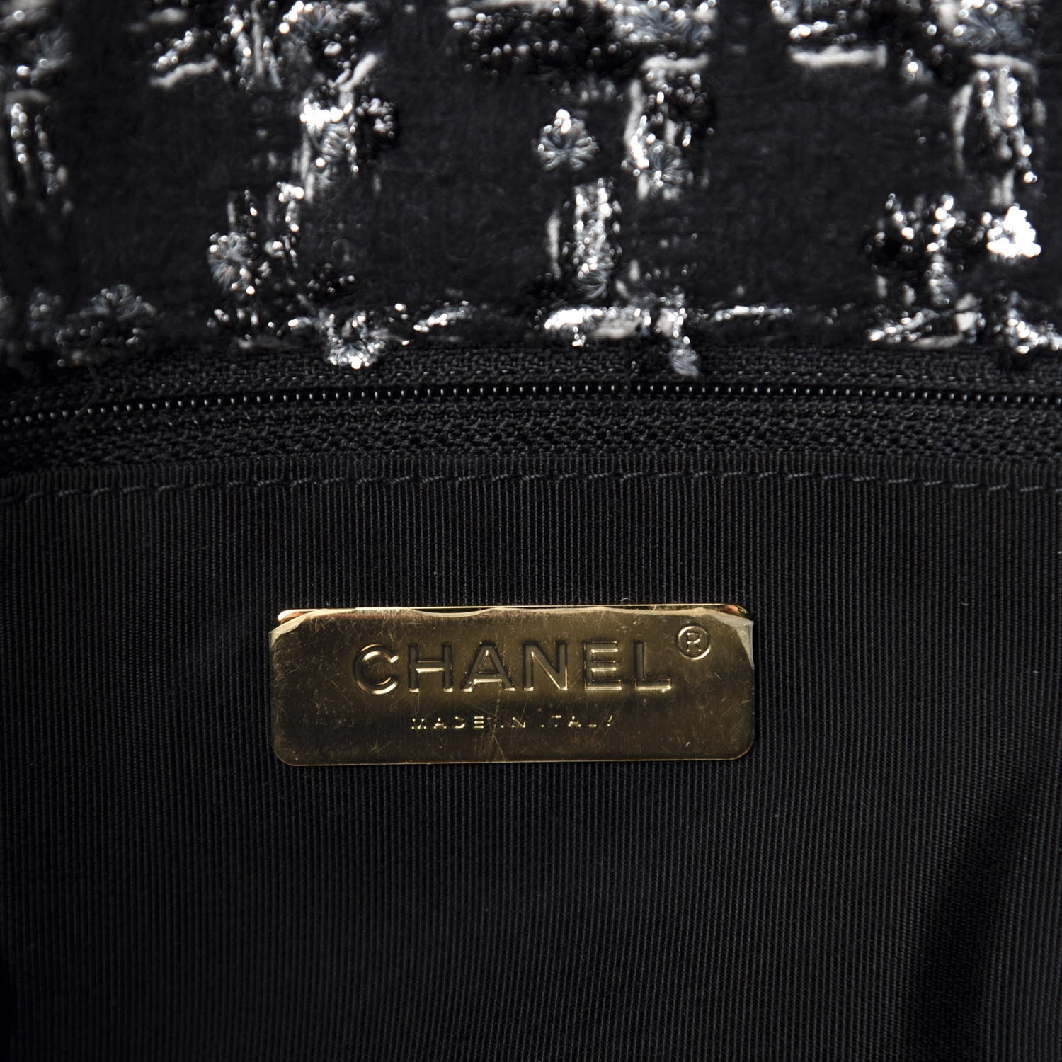 Chanel Tweed Quilted Large 19 Flap Black Ecru White 8 of 10