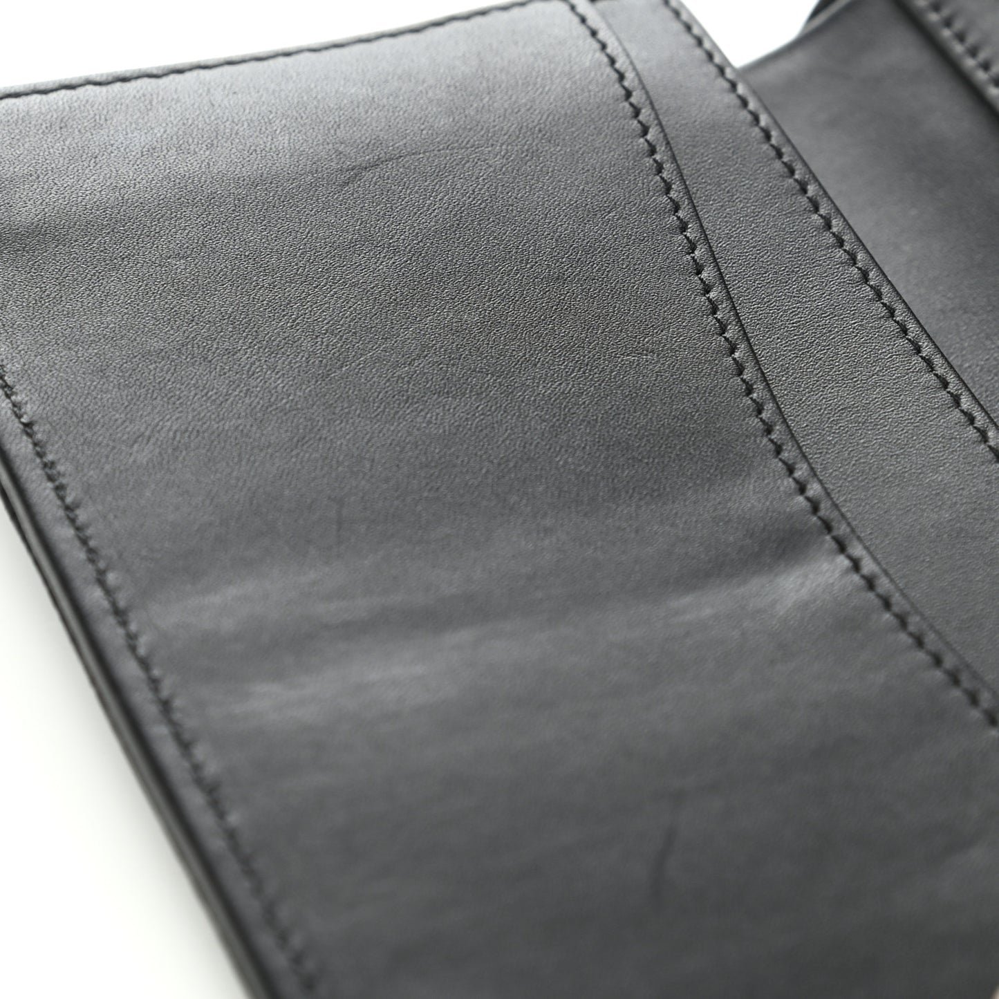 Caviar Quilted Yen Wallet Black