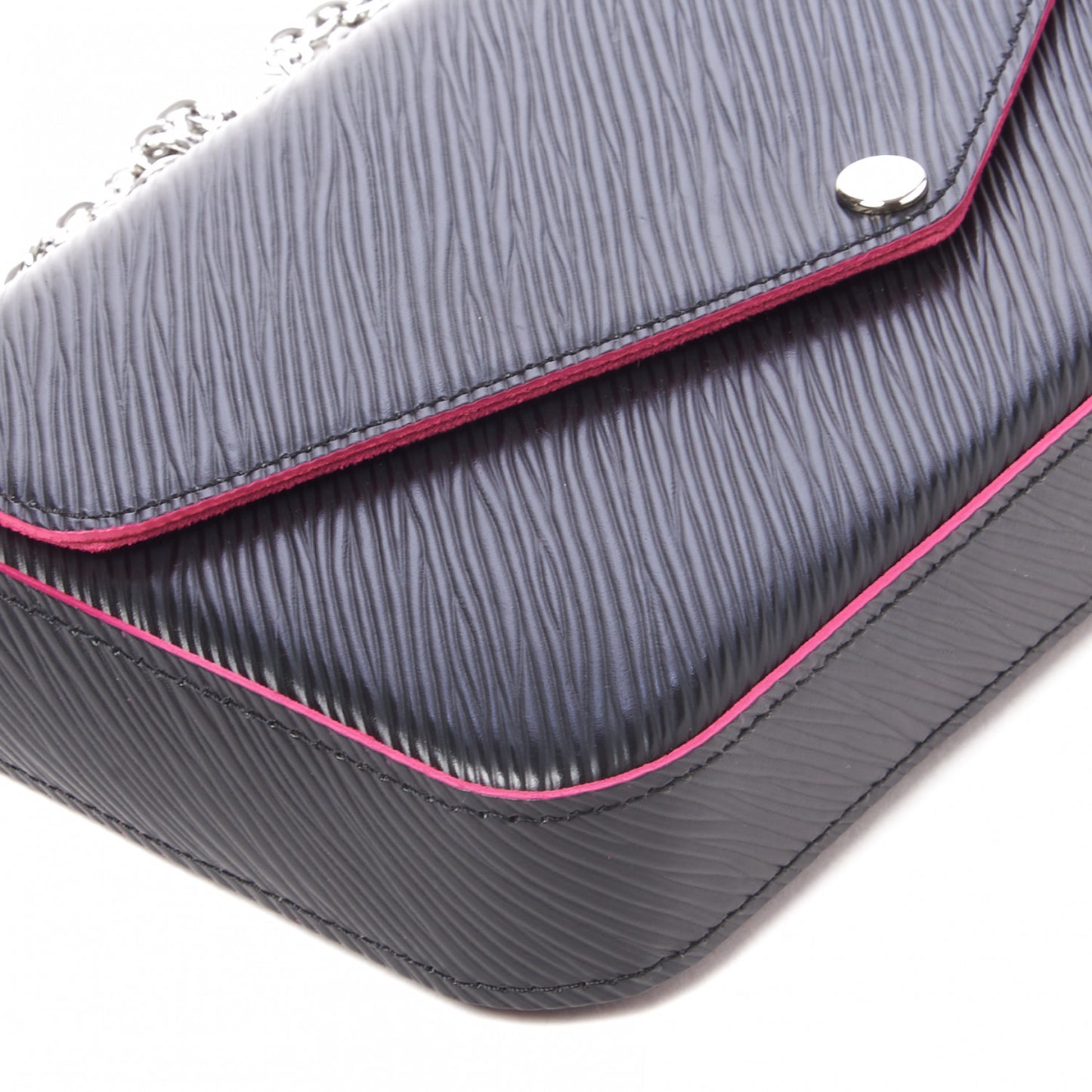 Epi Pochette Felicie Black Hot Pink