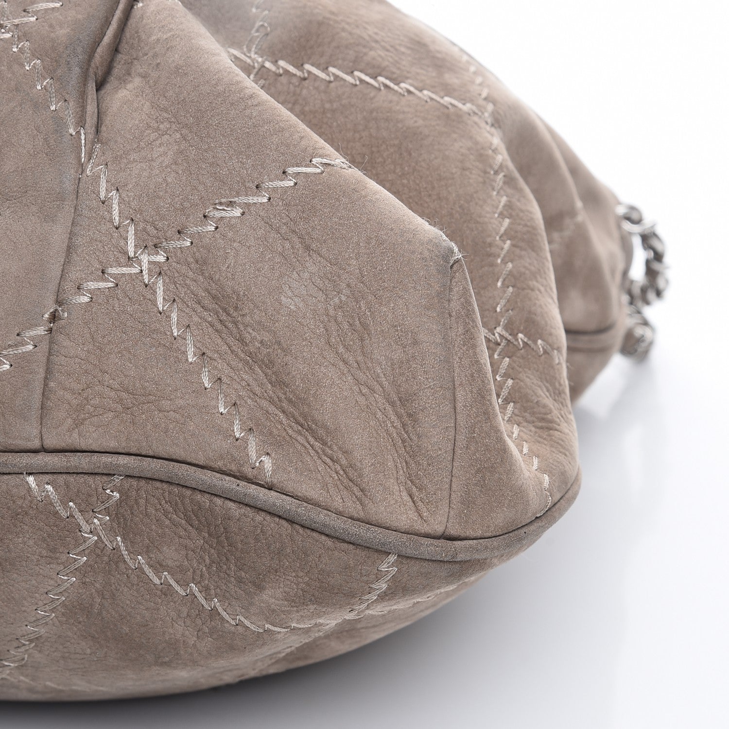 Chanel Suede Darjeeling Hobo Light Grey 15 of 16