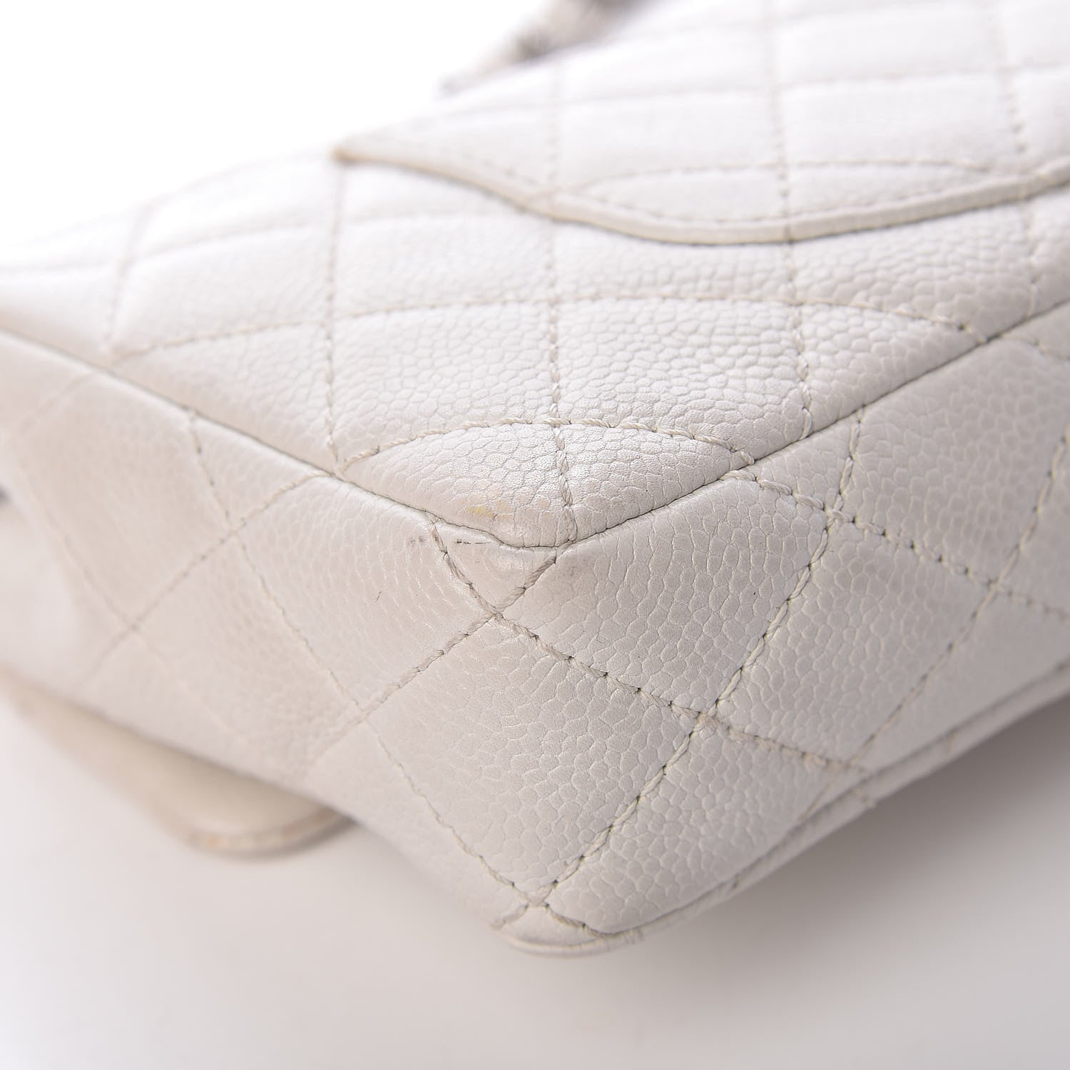 Chanel Soft Caviar Quilted East West Flap White 12 of 31