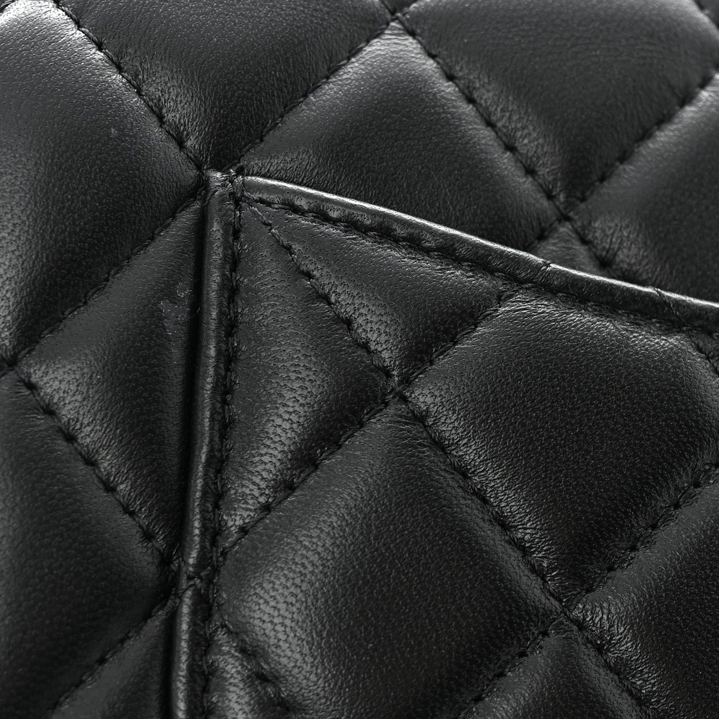 Lambskin Enamel Quilted Pearl Crush Wallet On Chain WOC Black