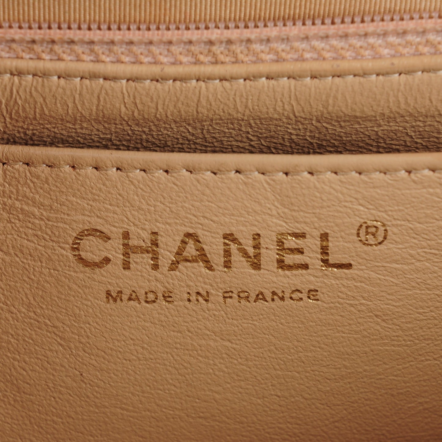 Caviar Quilted Jumbo Single Flap Beige Clair