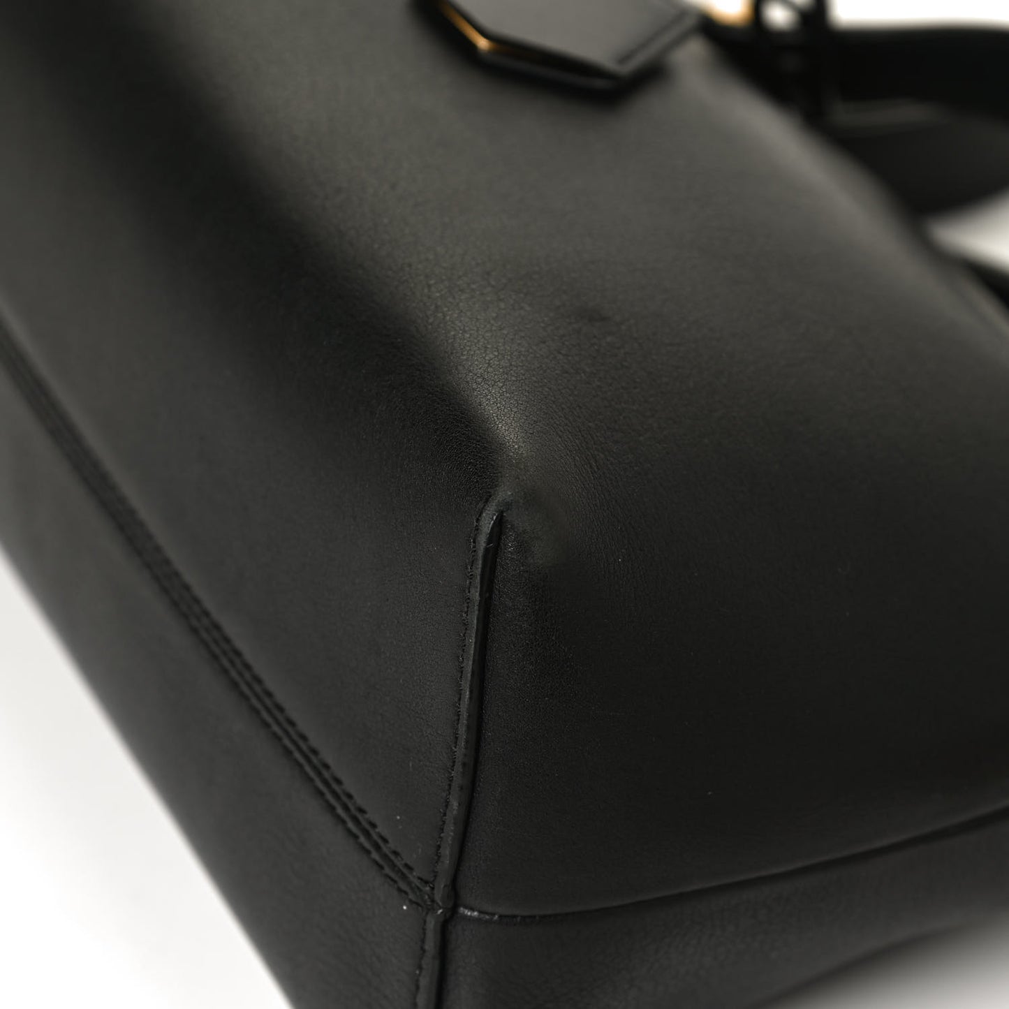 Vitello Dolce Chain Tail Gold Edition Medium By The Way Boston Bag Black Vintage Gold