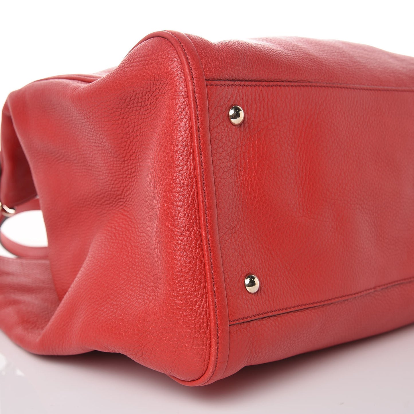 Pebbled Calfskin Large Soho Shoulder Bag Red