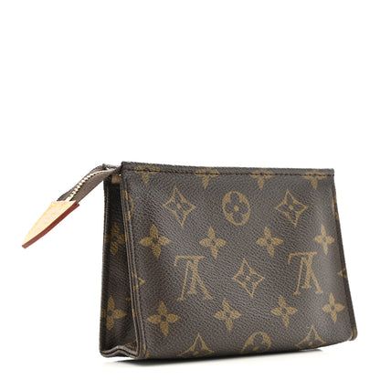 Louis Vuitton Monogram Toiletry Pouch 15 3 of 9