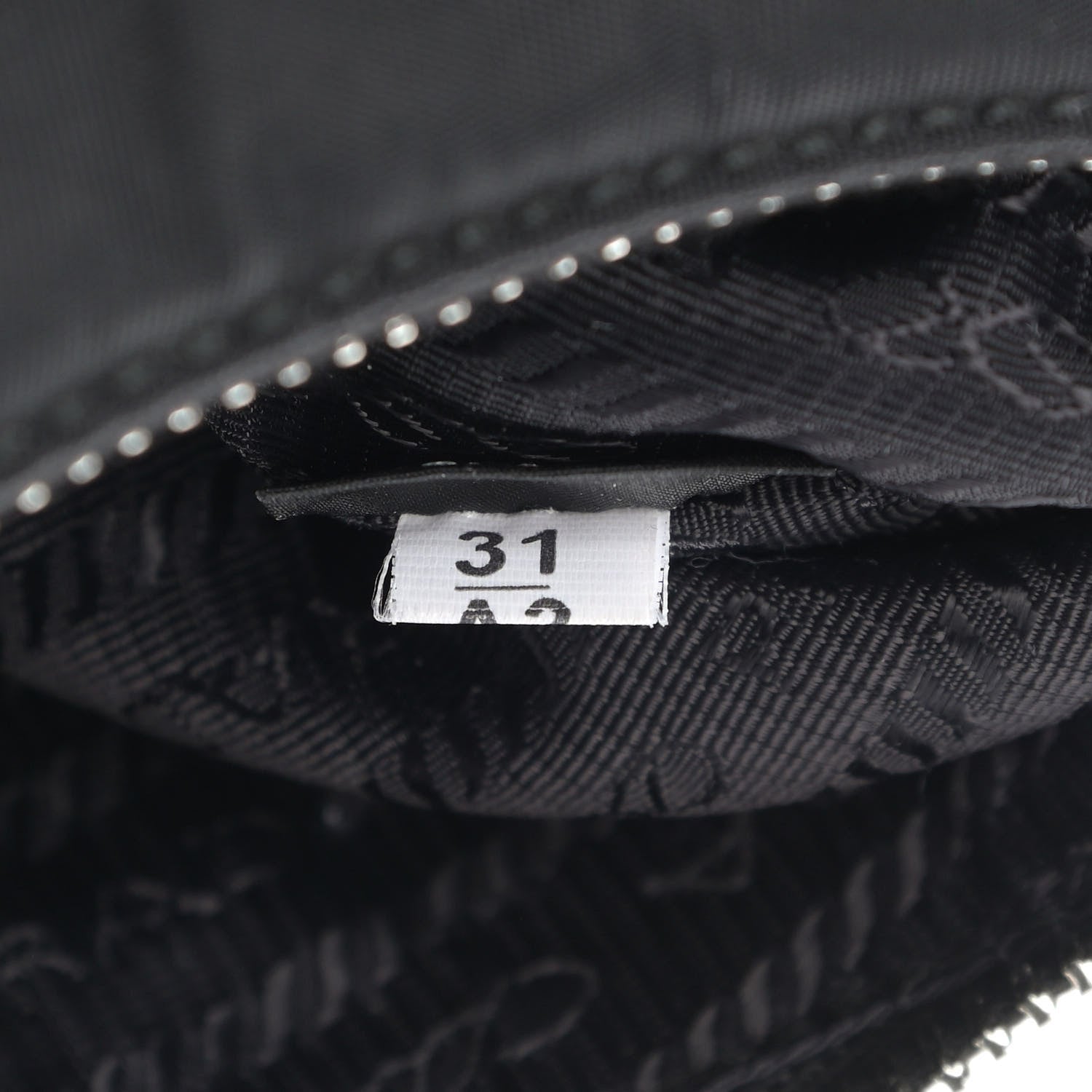 Prada Nylon Re-Edition 2005 Shoulder Bag Black 10 of 10