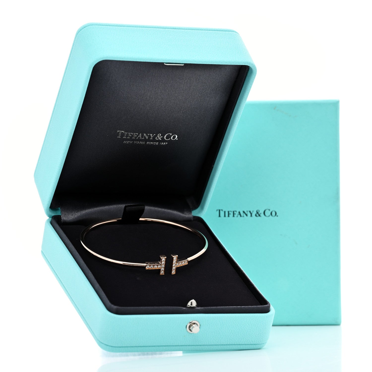 Tiffany 18K Rose Gold Diamond T Wire Bracelet 1800000 – FASHIONPHILE