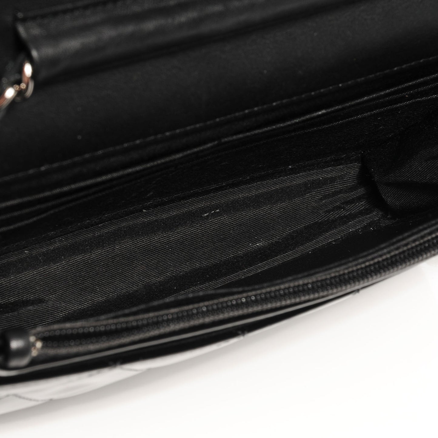 Patent Quilted Brilliant Wallet On Chain WOC Black