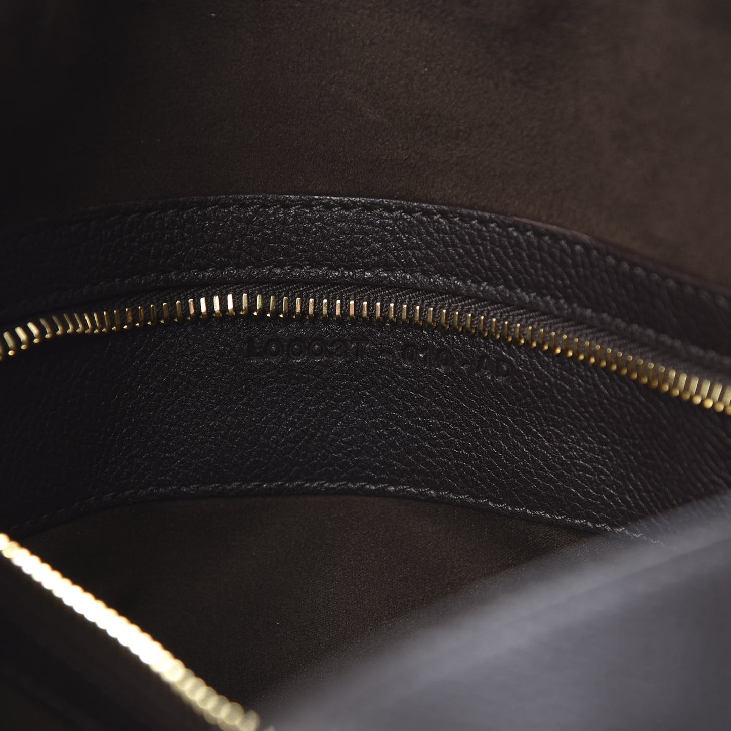 Pebbled Calfskin Large Jennifer Dark Brown