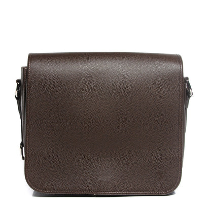 Louis Vuitton Taiga Andrei Grizzli 1 of 8