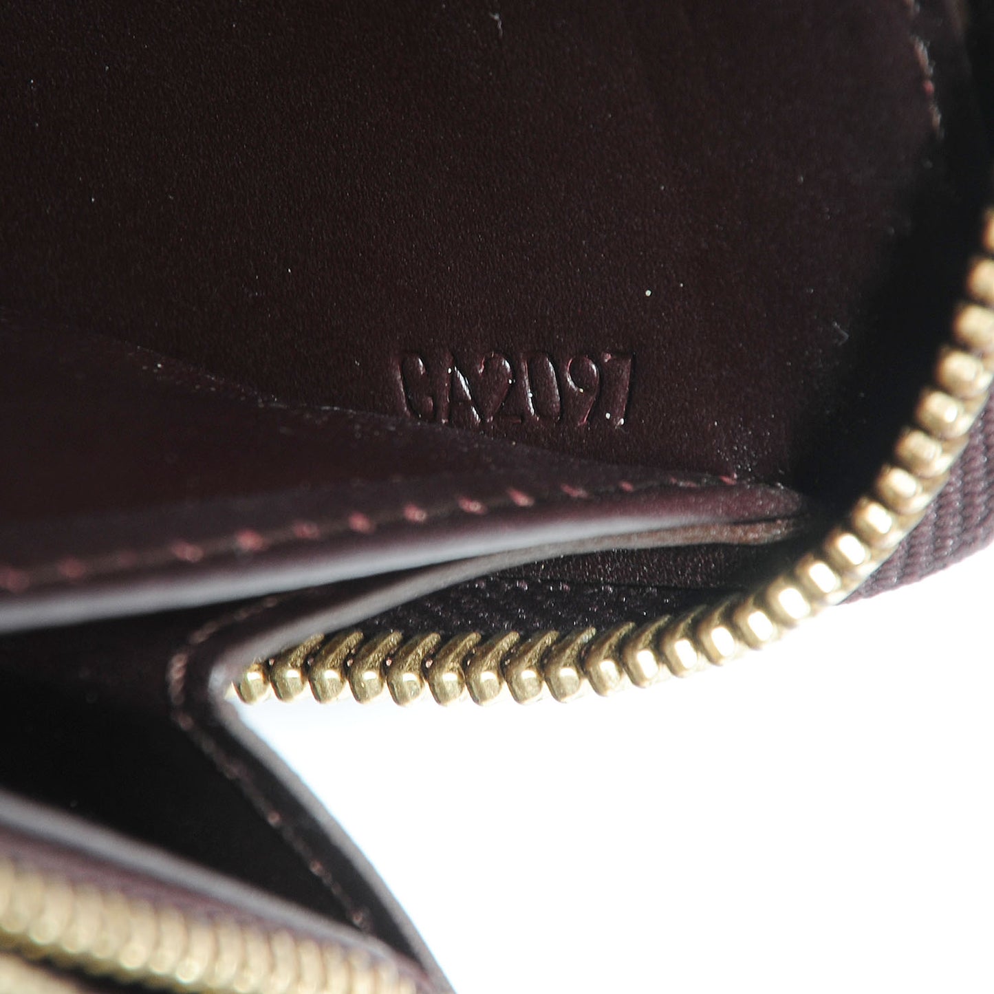 Vernis Zippy Wallet Amarante