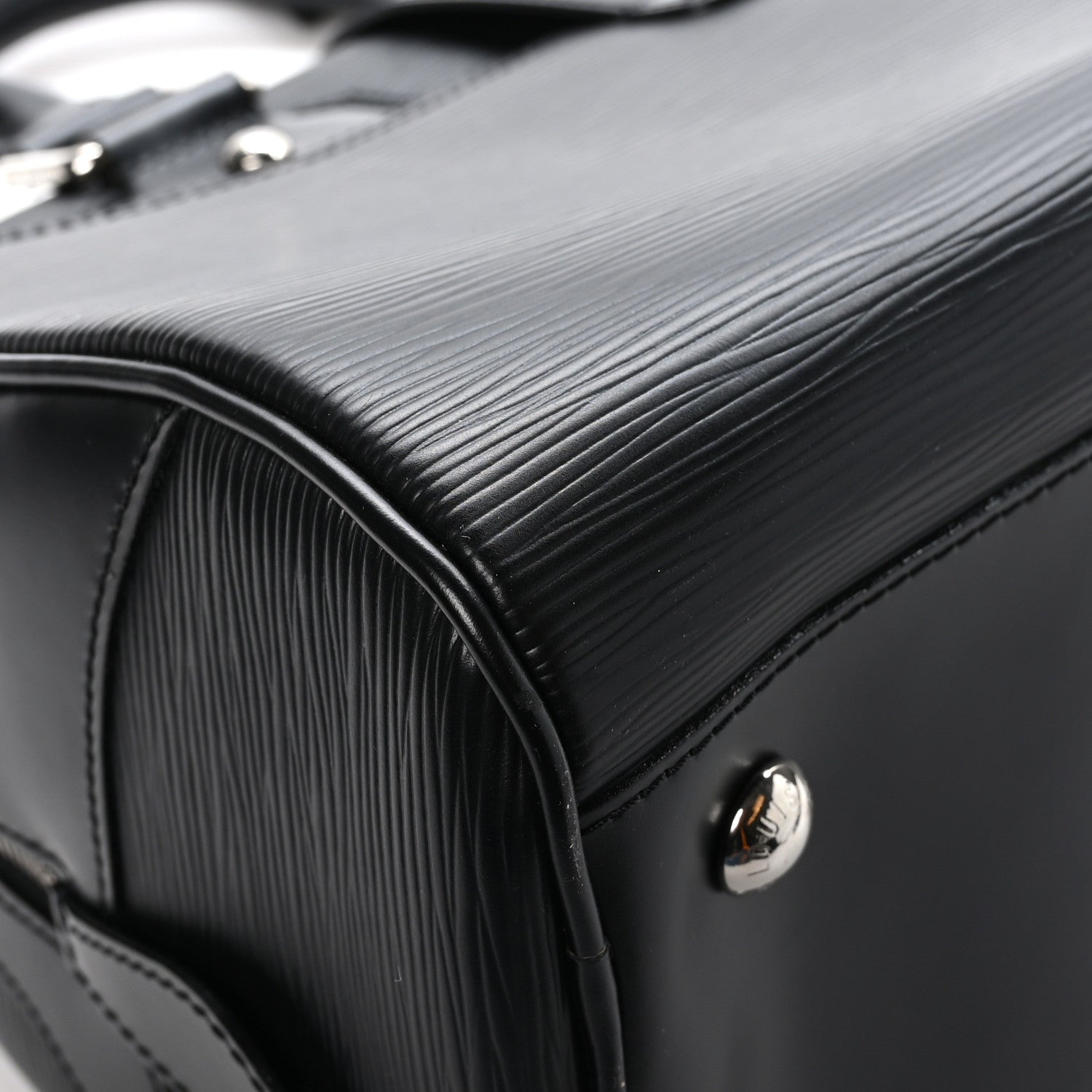Louis Vuitton Epi Bowling Montaigne GM Black 9 of 10