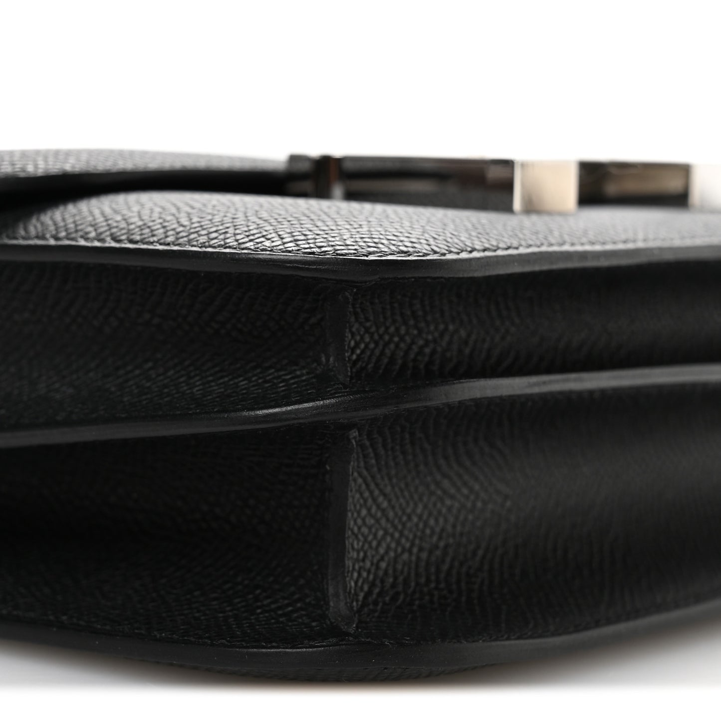 Epsom Constance 18 Black