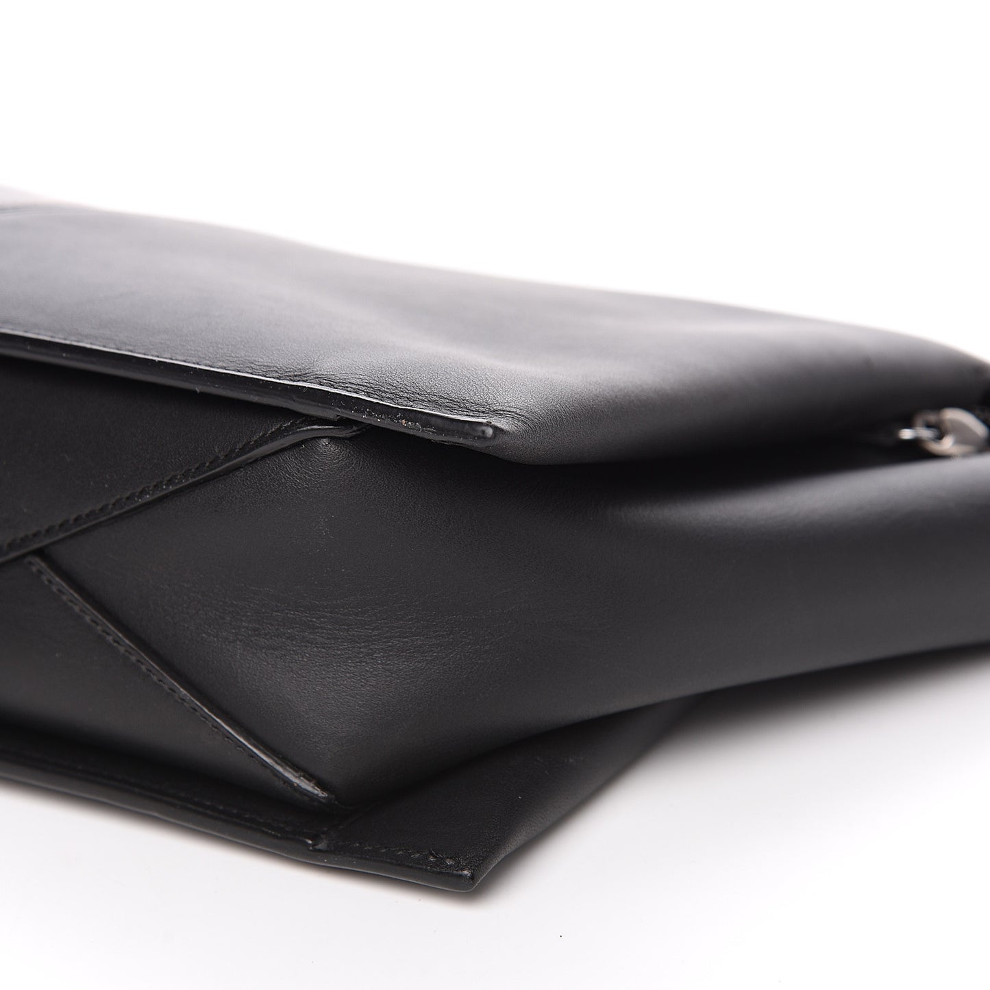 Supple Natural Calfskin Tri-Fold Clutch Black