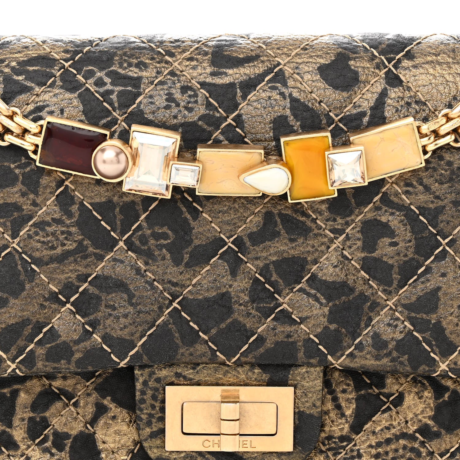 Chanel Printed Grained Calfskin 2.55 Reissue 225 Flap Black Gold 8 of 11