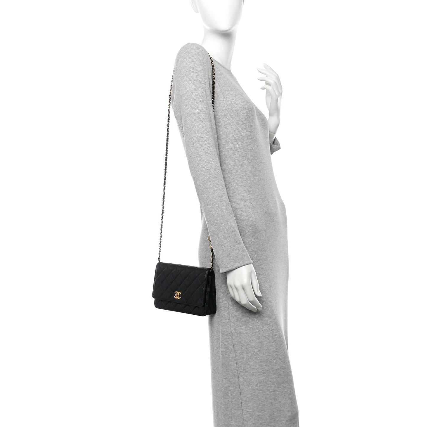 Lambskin Quilted CC Pearl Crush Wallet on Chain WOC Black