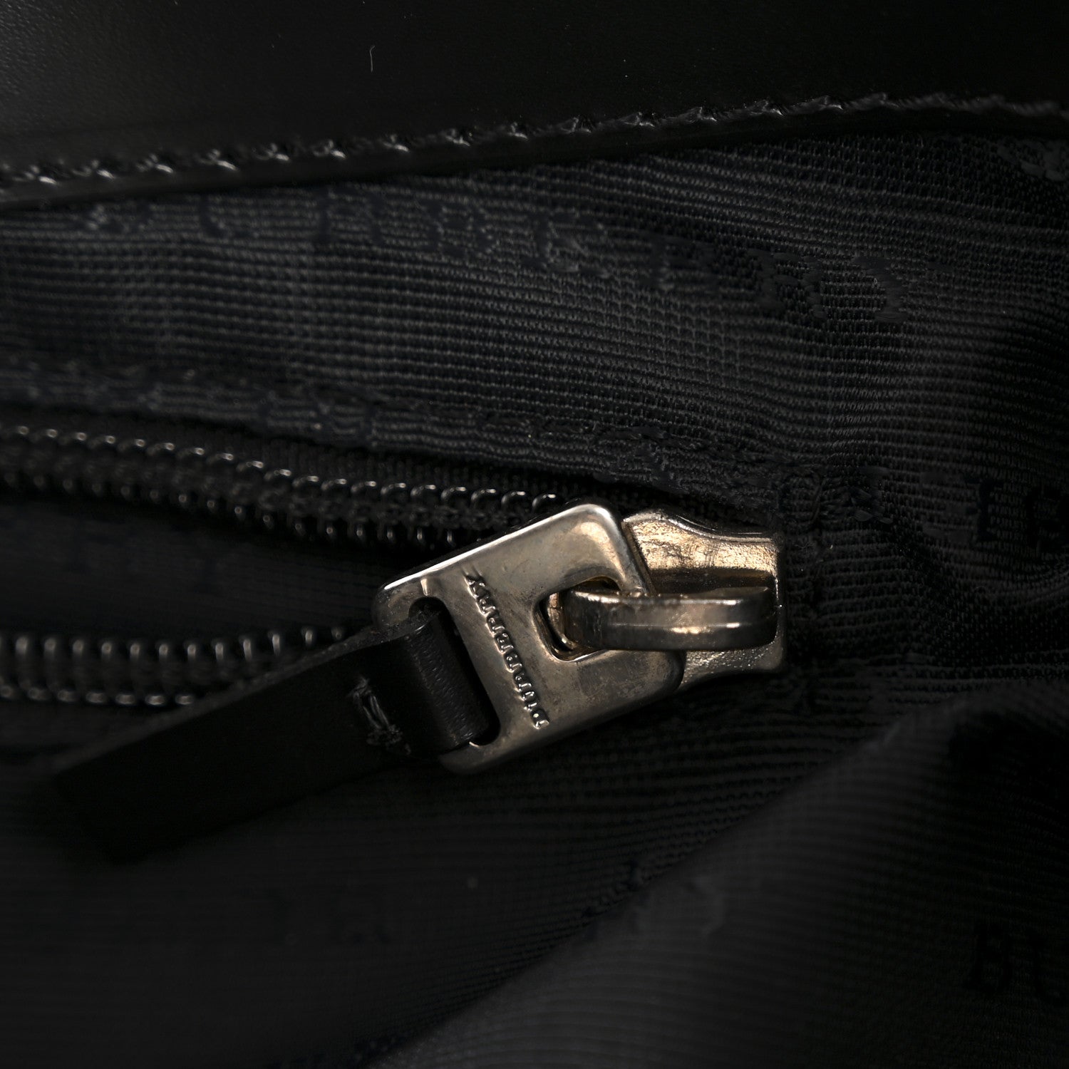 Burberry House Check Pochette 11 of 13