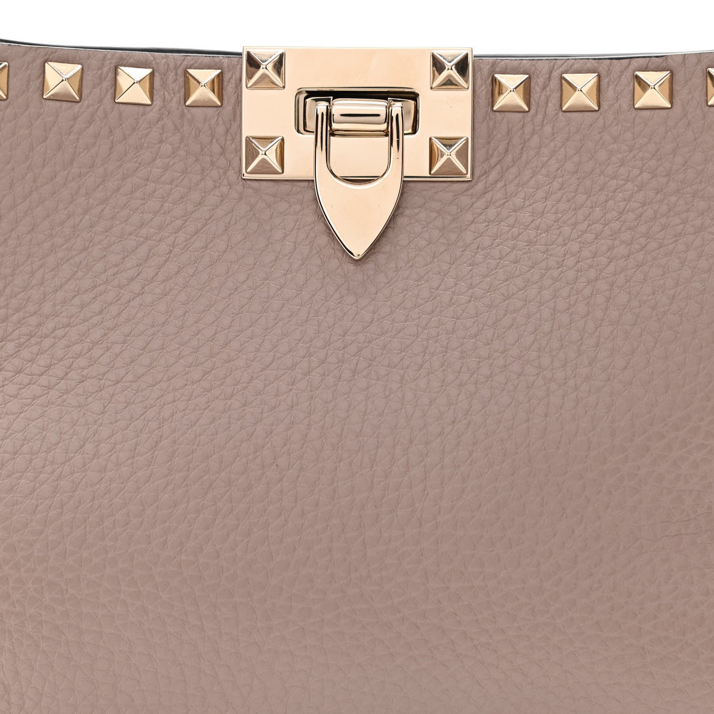 Pebbled Calfskin Small Rockstud Flip Lock Hobo Poudre