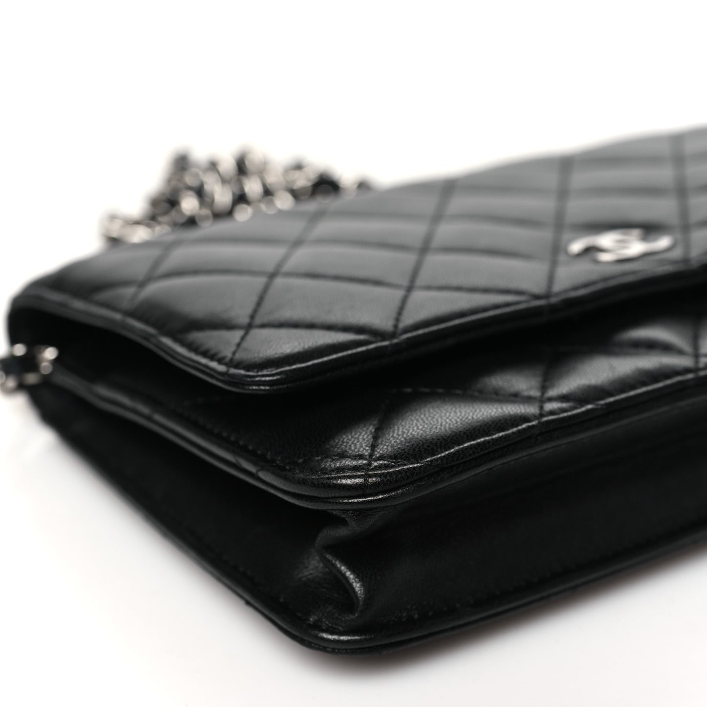 Lambskin Quilted Wallet On Chain WOC Black