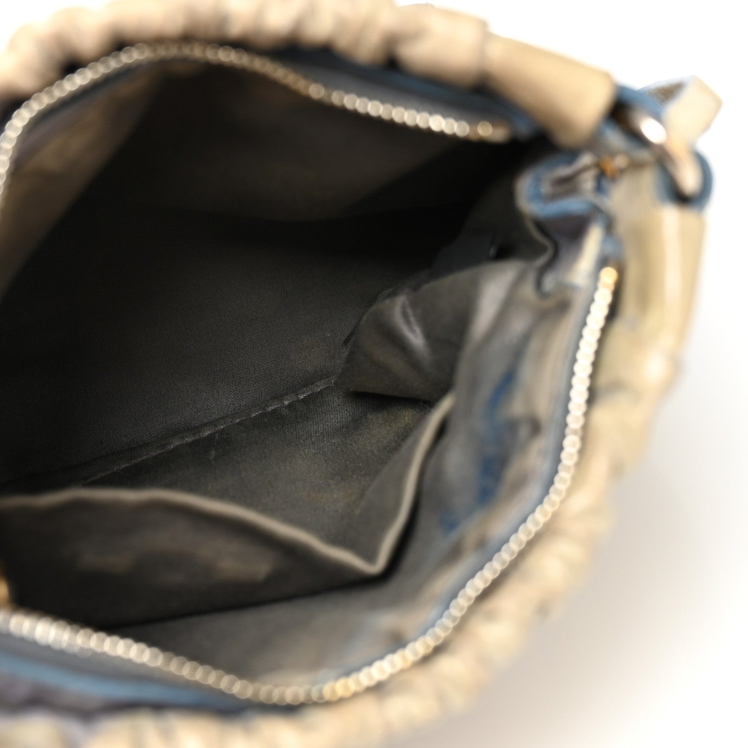 Miu Miu Vitello Shine Contenitori Tracolla Crossbody Clutch Green 5 of 13