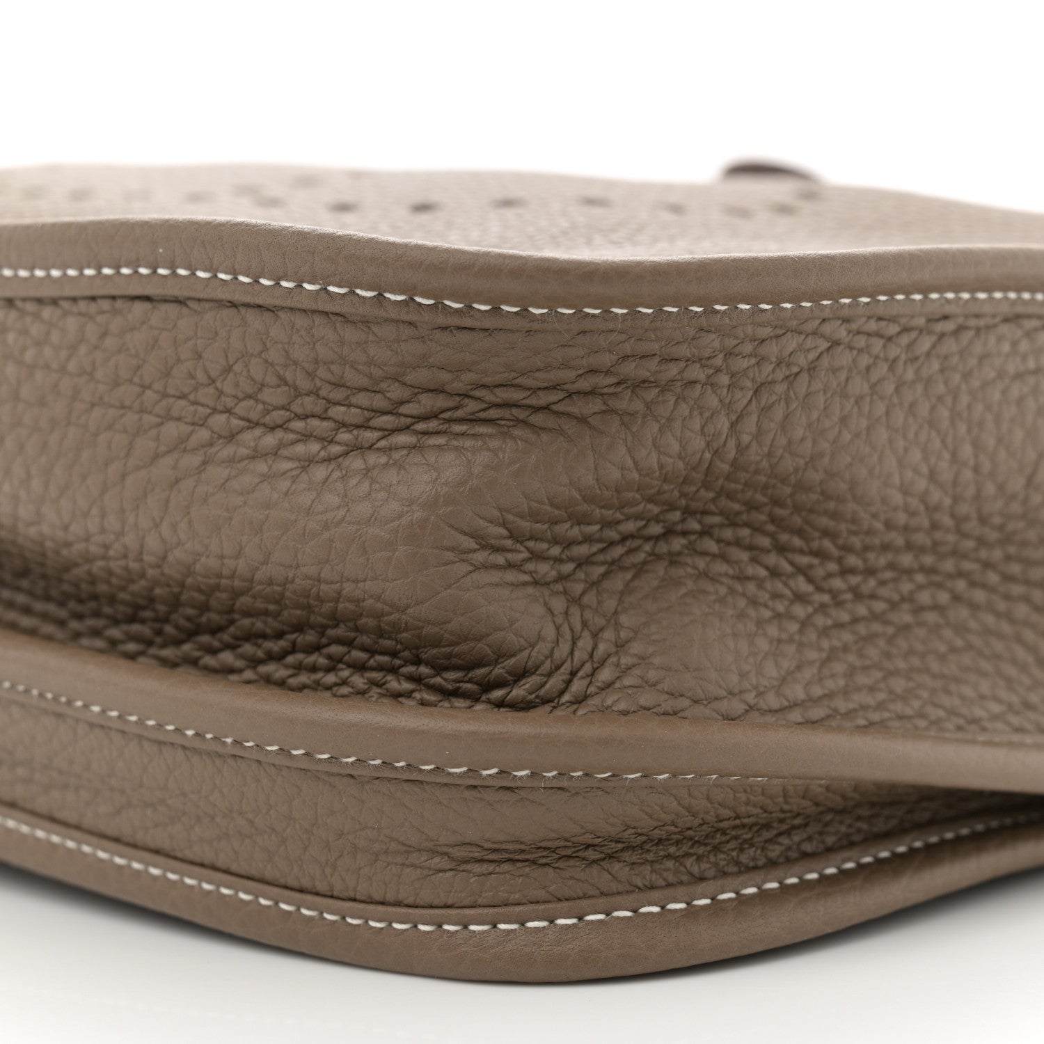 Hermes Taurillon Clemence EVELYNE III PM Etoupe 10 of 10