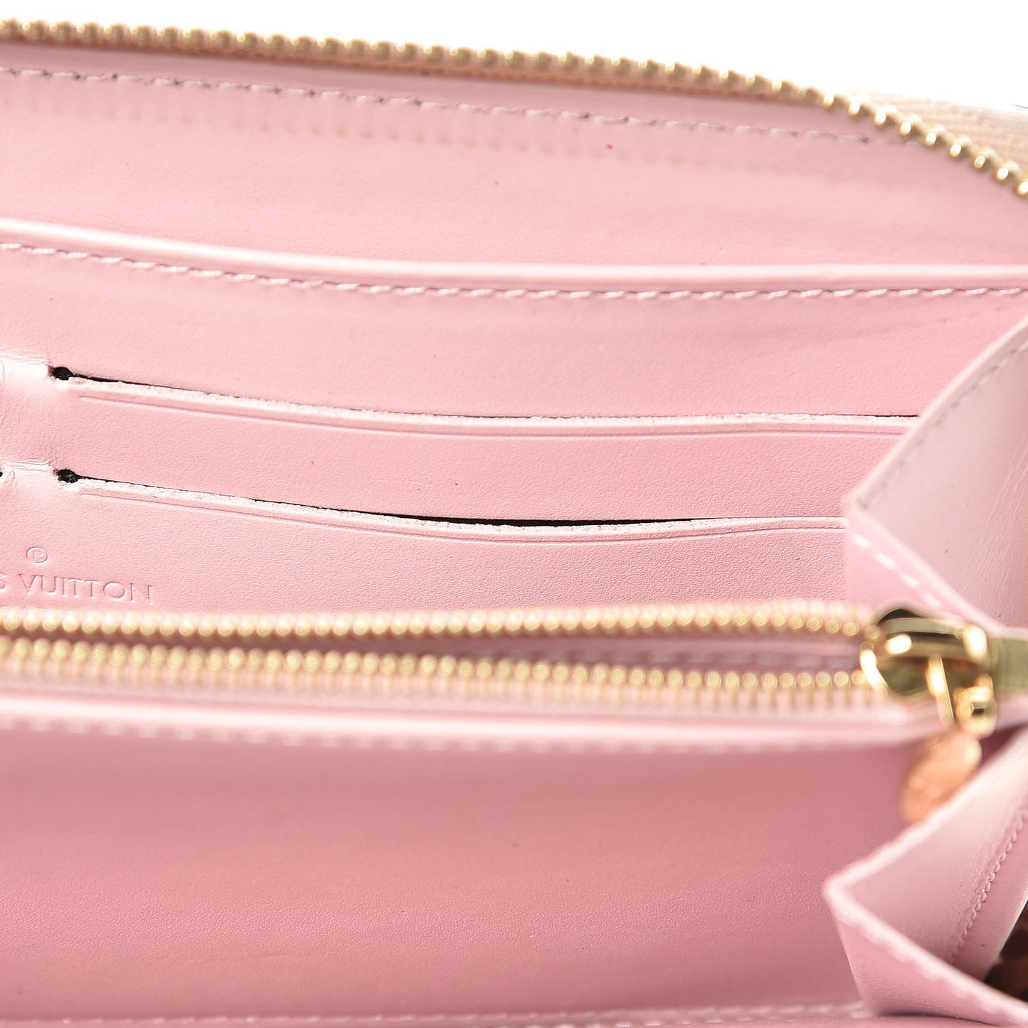 Vernis Rayures Zippy Wallet Dune