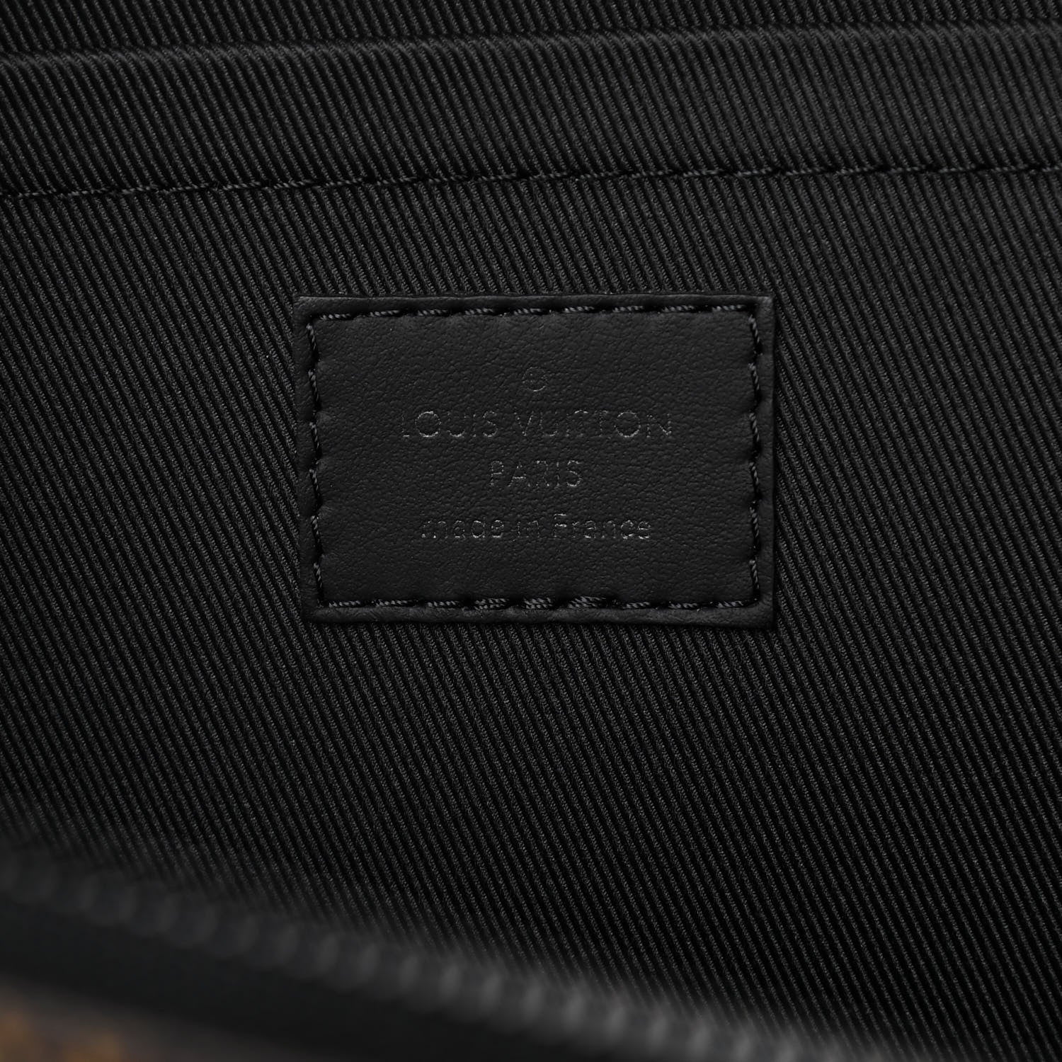Louis Vuitton X NIGO Giant Damier Ebene Bear Pochette Jour GM 6 of 8