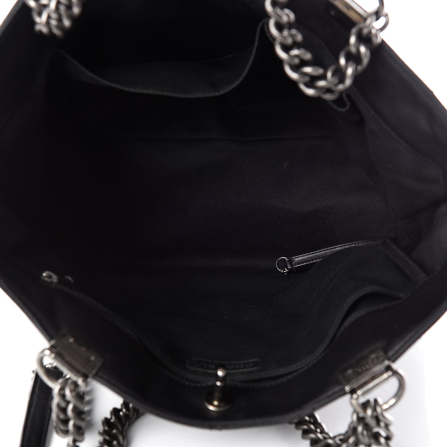 Calfskin Quilted Large Shopping In Chains Tote Black