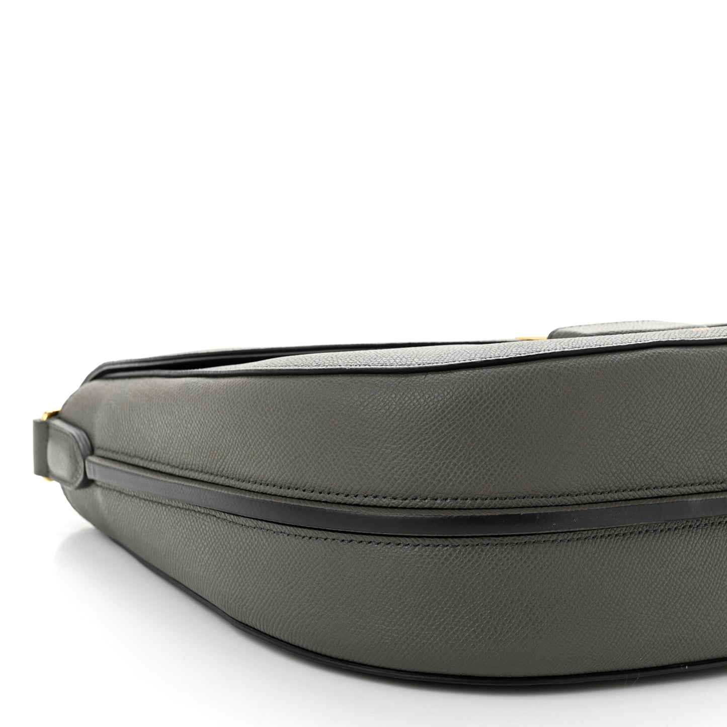 Grained Calfskin Medium Trotteur Light Anthracite