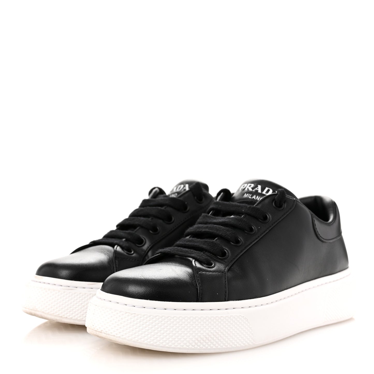 Vitello Soft Logo Low Top 45mm Sneakers 36.5 Black White