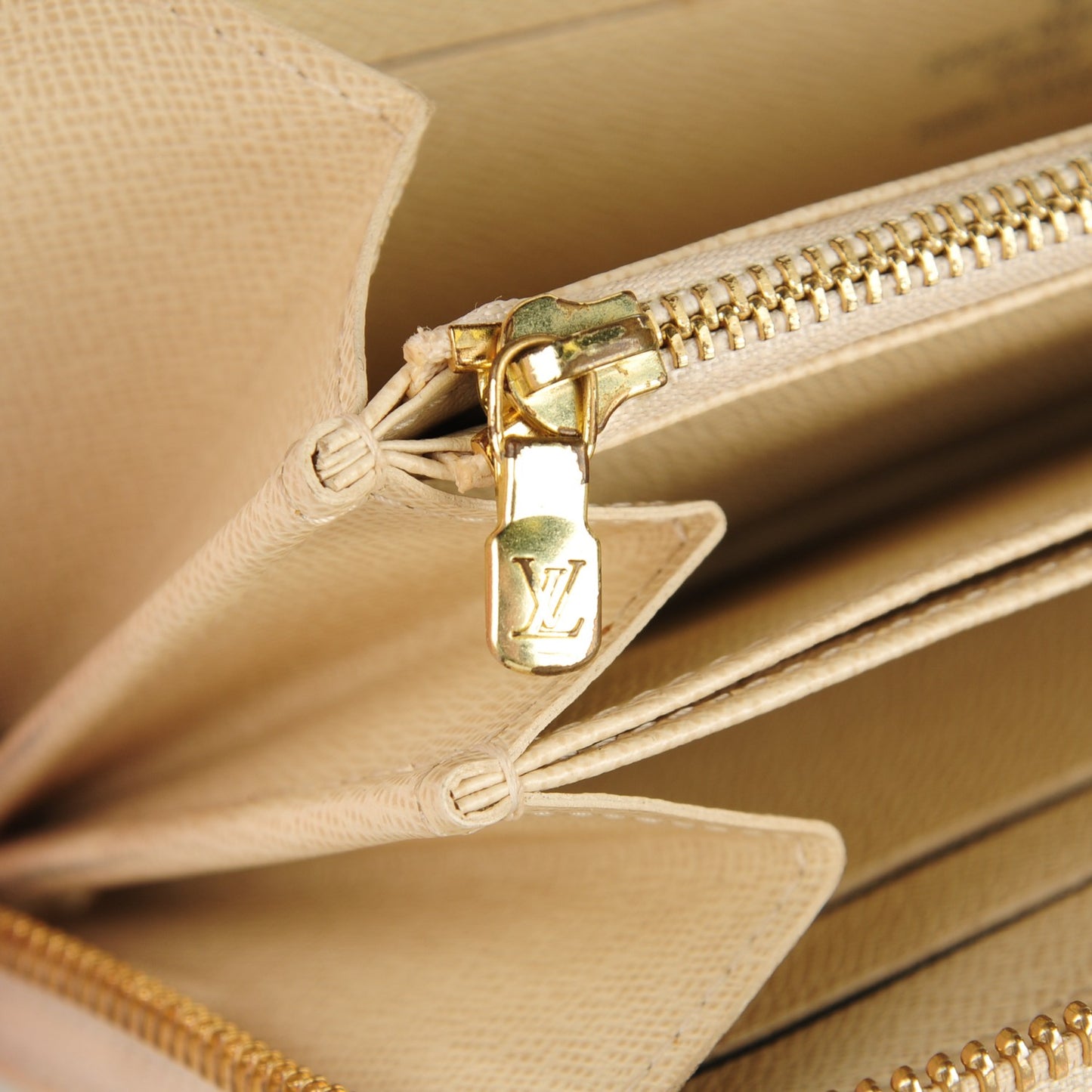 Damier Azur Zippy Wallet