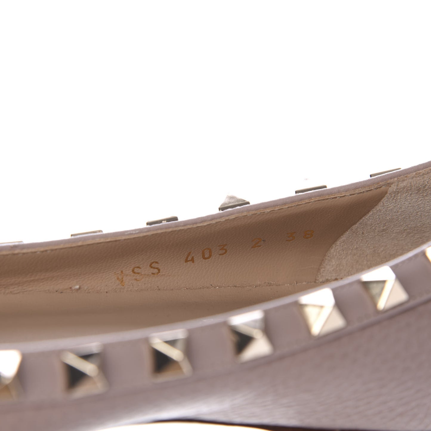Pebbled Calfskin Rockstud Ballerina Flats 38 Poudre