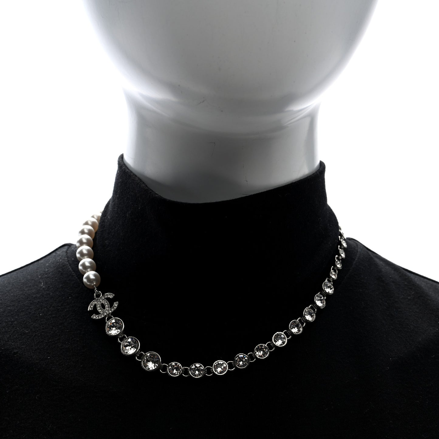 Pearl Crystal CC Choker Necklace Silver