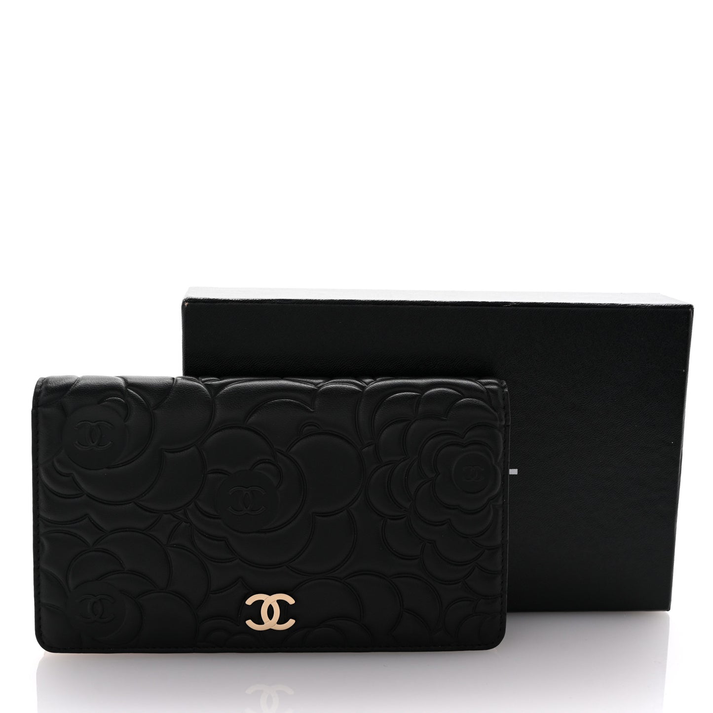 Lambskin Camellia Embossed Yen Wallet Black