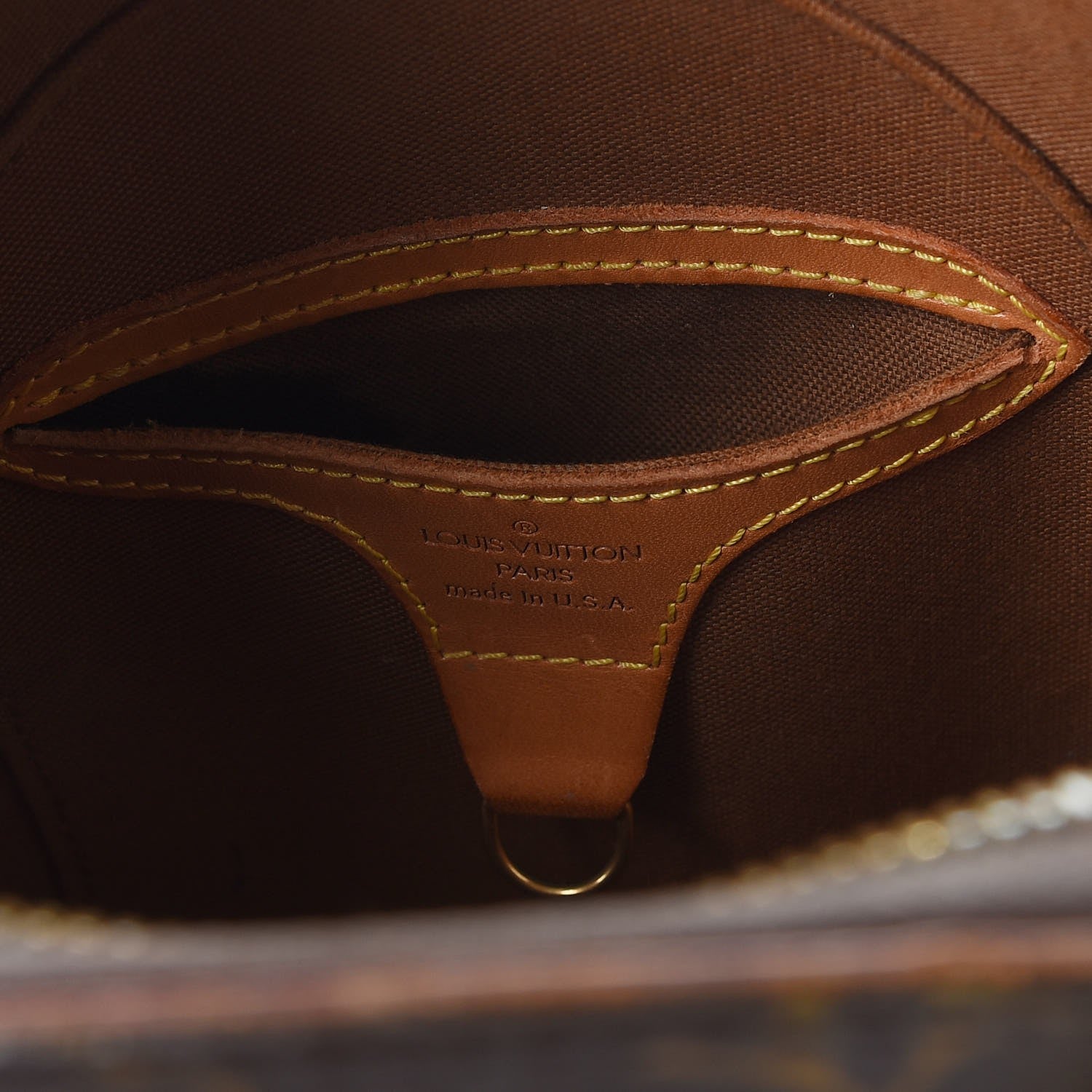 Louis Vuitton Monogram Ellipse PM 6 of 10