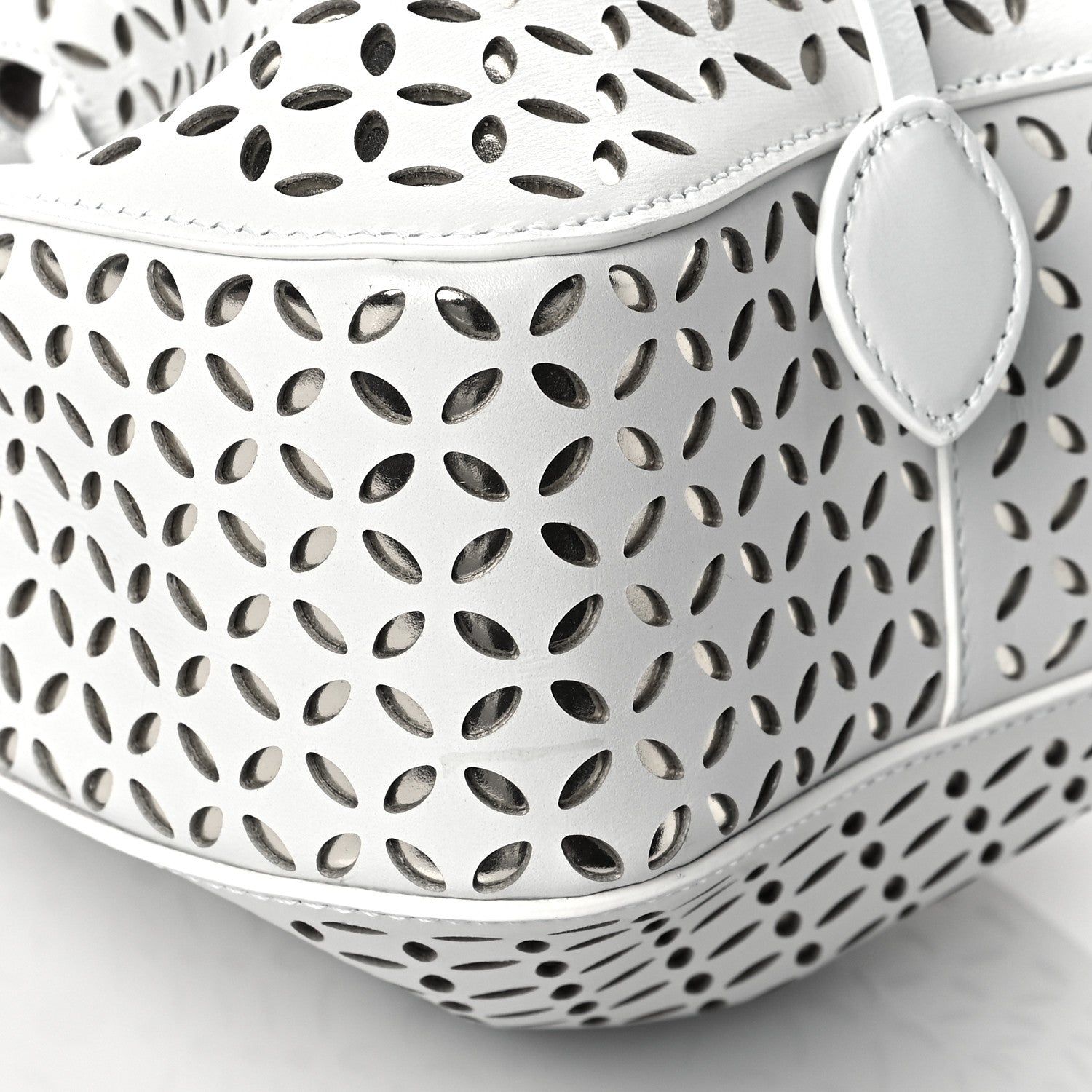 Alaia Calfskin Laser Cut Rose-Marie 19 Bag White 7 of 8