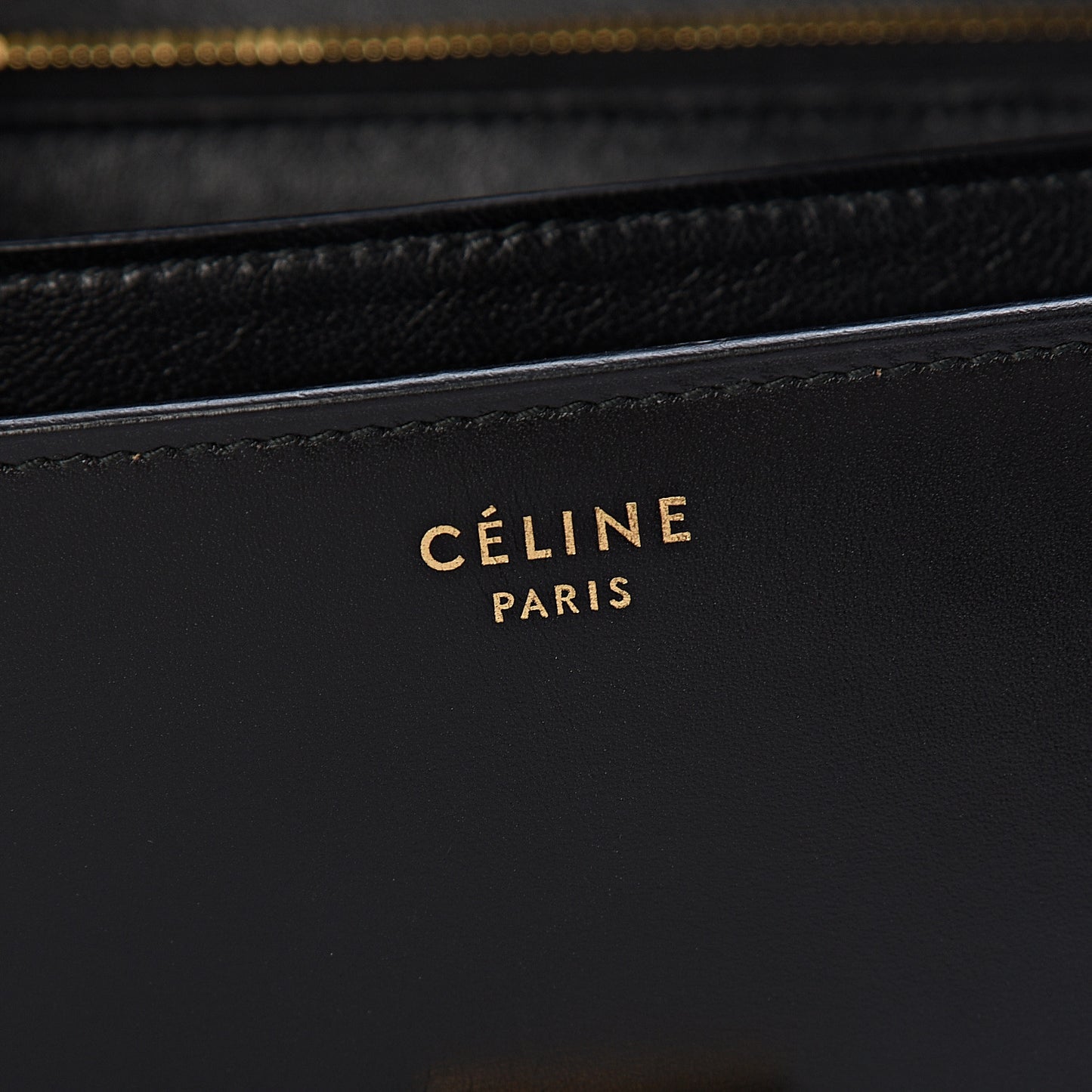 Box Calfskin Medium Classic Box Flap Bag Black