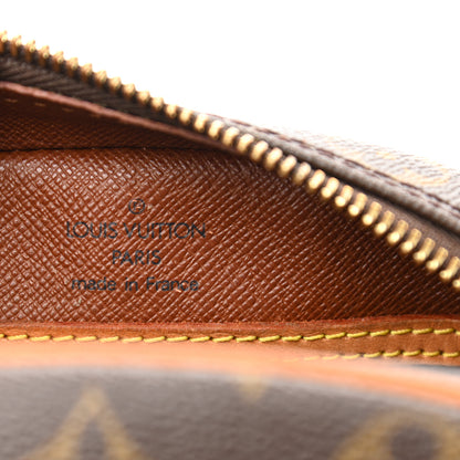 Louis Vuitton Monogram Blois 6 of 12