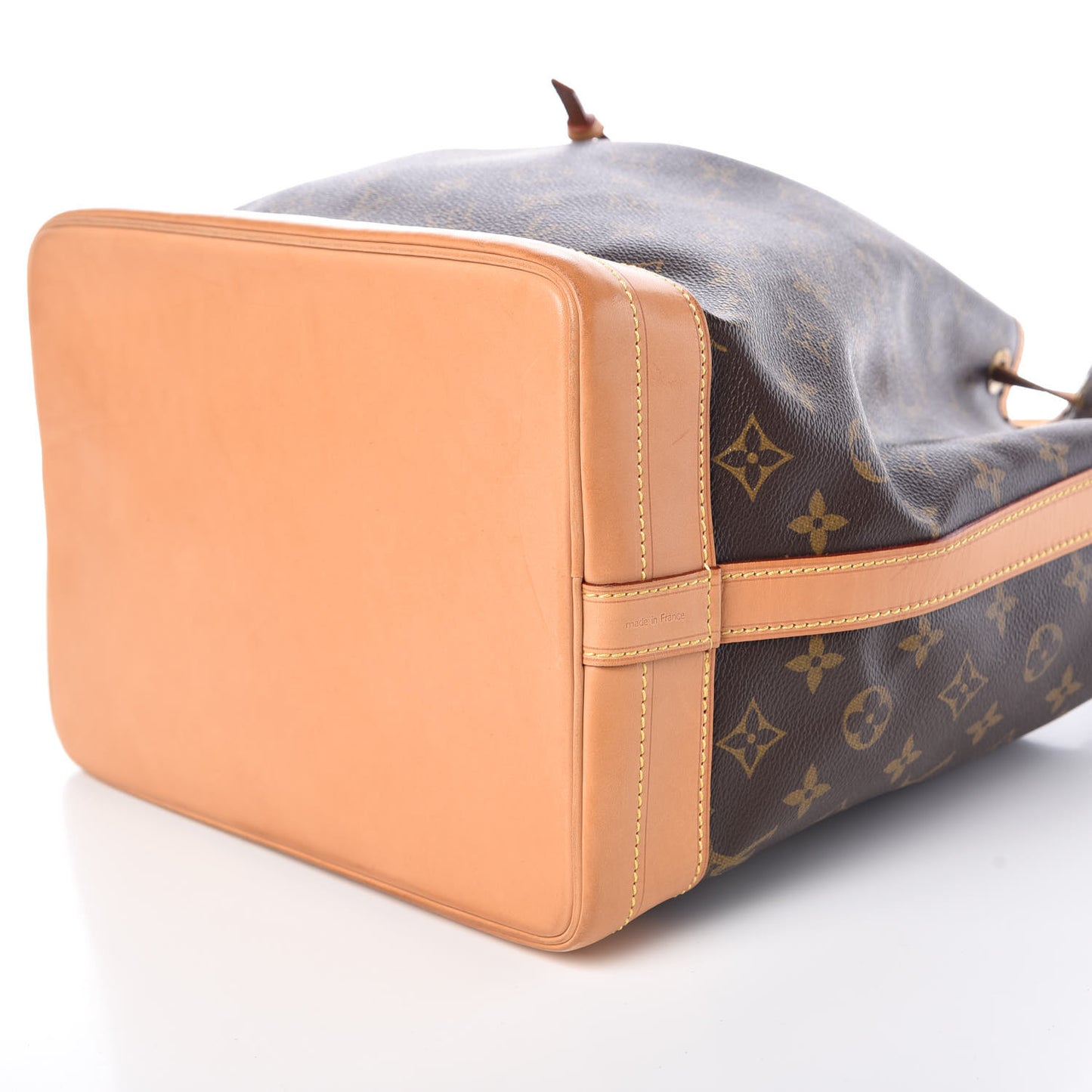 Monogram Noe