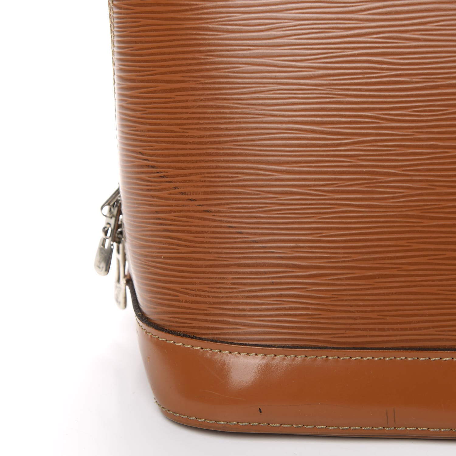 Louis Vuitton Epi Alma PM Cannelle 13 of 15
