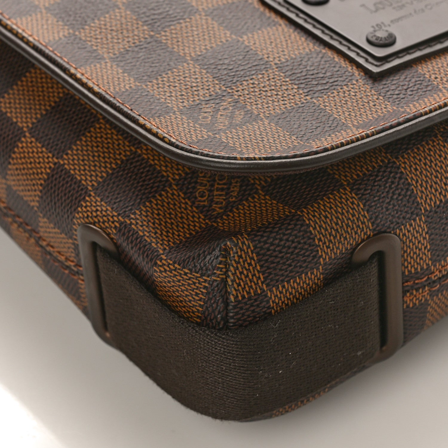 Louis Vuitton Damier Ebene Brooklyn PM 7 of 8