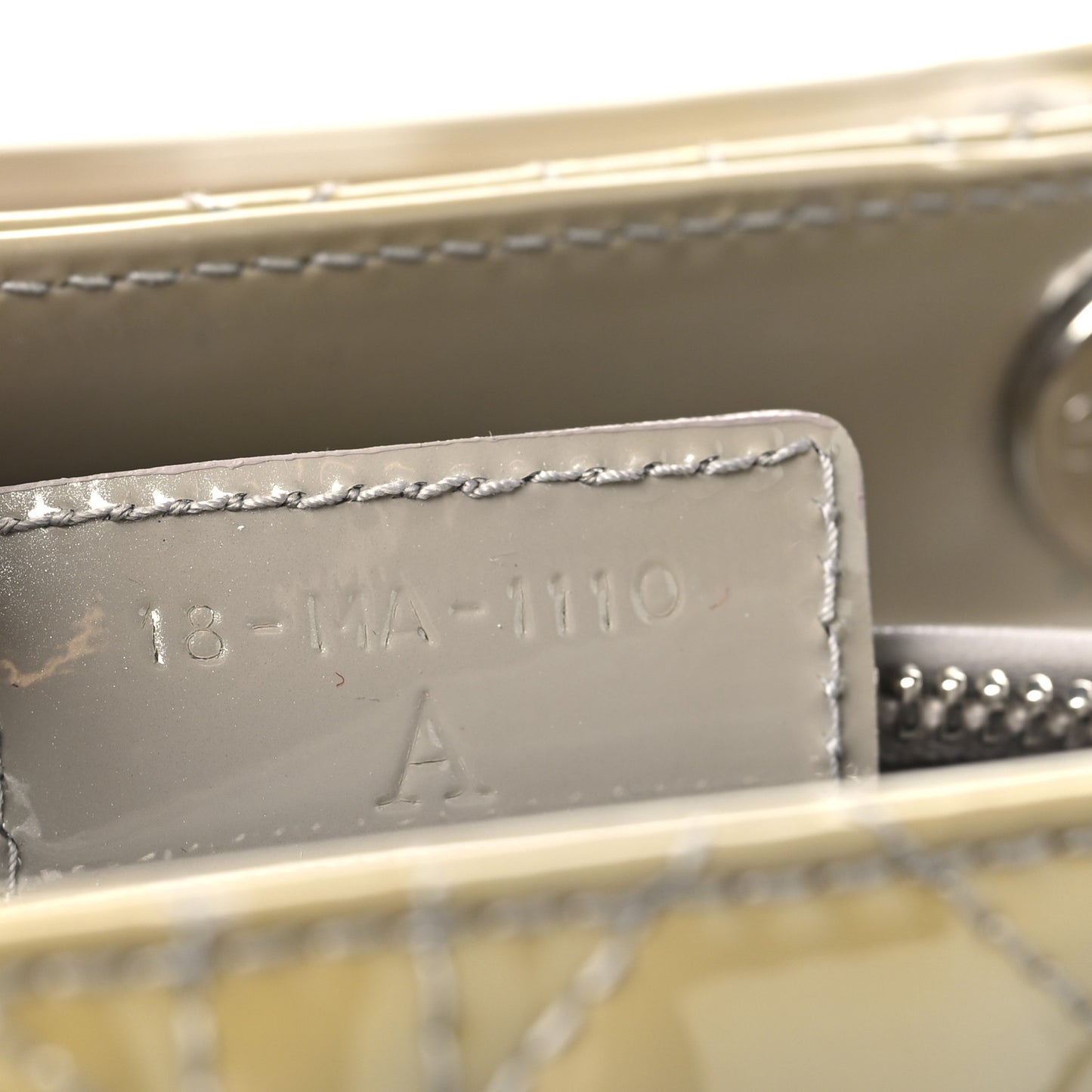 CHRISTIAN DIOR Patent Cannage Medium Lady Dior Grey Grey