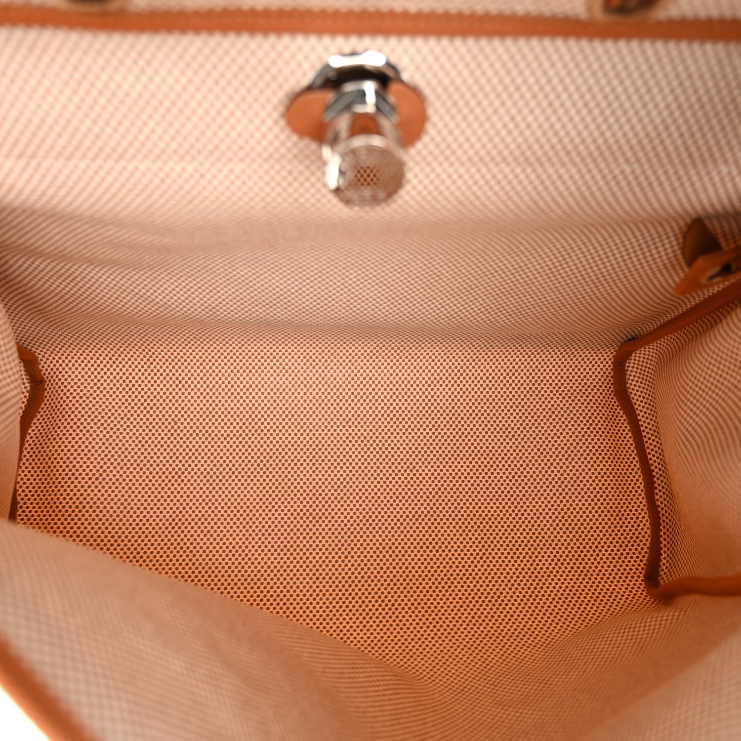 Hermes Vache Hunter Calfskin Criss Viking Herbag Zip Retourne 39 MM Ecru Beige Naturel 6 of 11