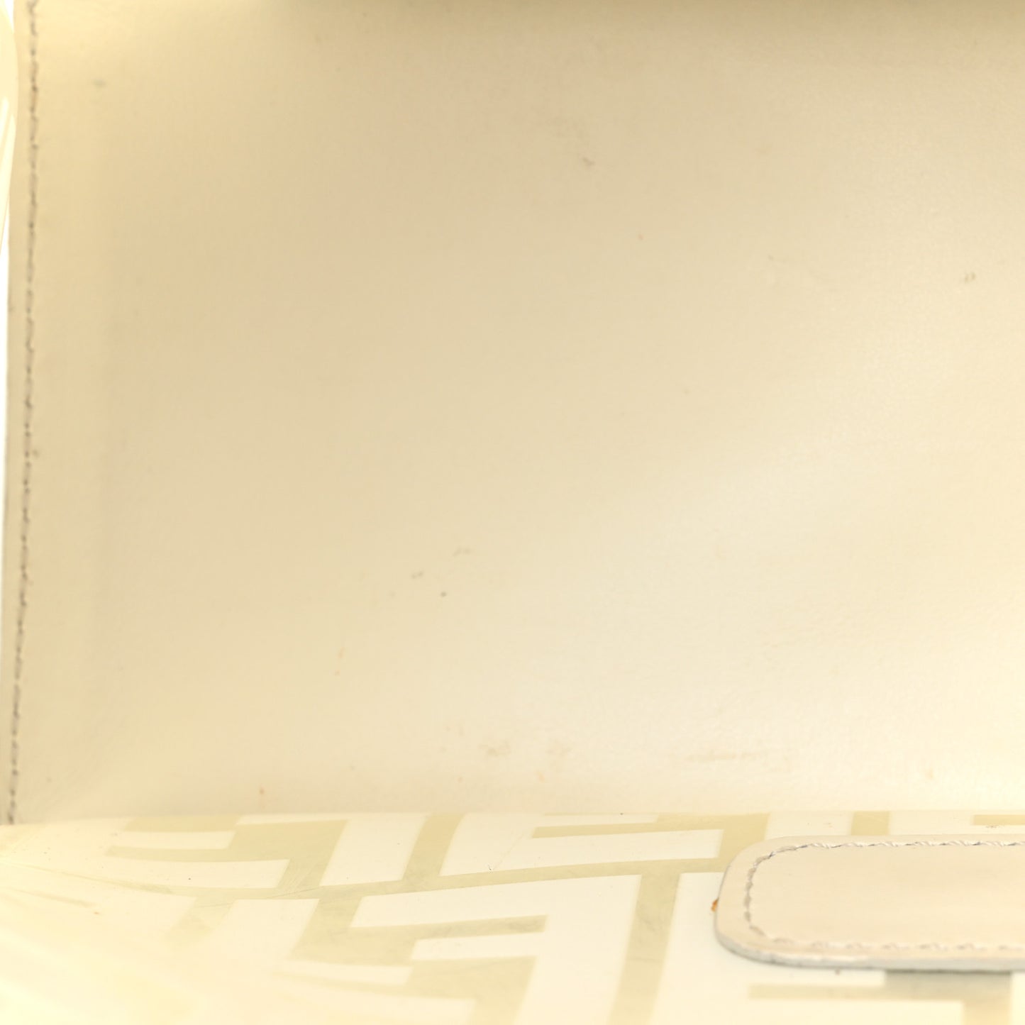 TPU FF Vitello Century F is Fendi Kan I Shoulder Bag White